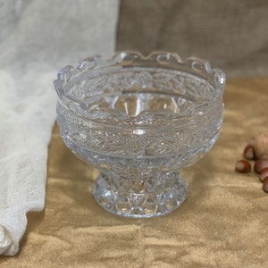 Vintage Round Lead Crystal Glass Bowl,  Centerpiece Lead Crystal bowl, Decorative bowl