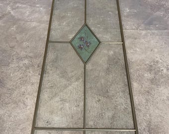 Panel decorativo de vidrio texturizado vintage, inserto de vidrio emplomado floral para puerta o ventana, elemento arquitectónico recuperado con marco de metal.