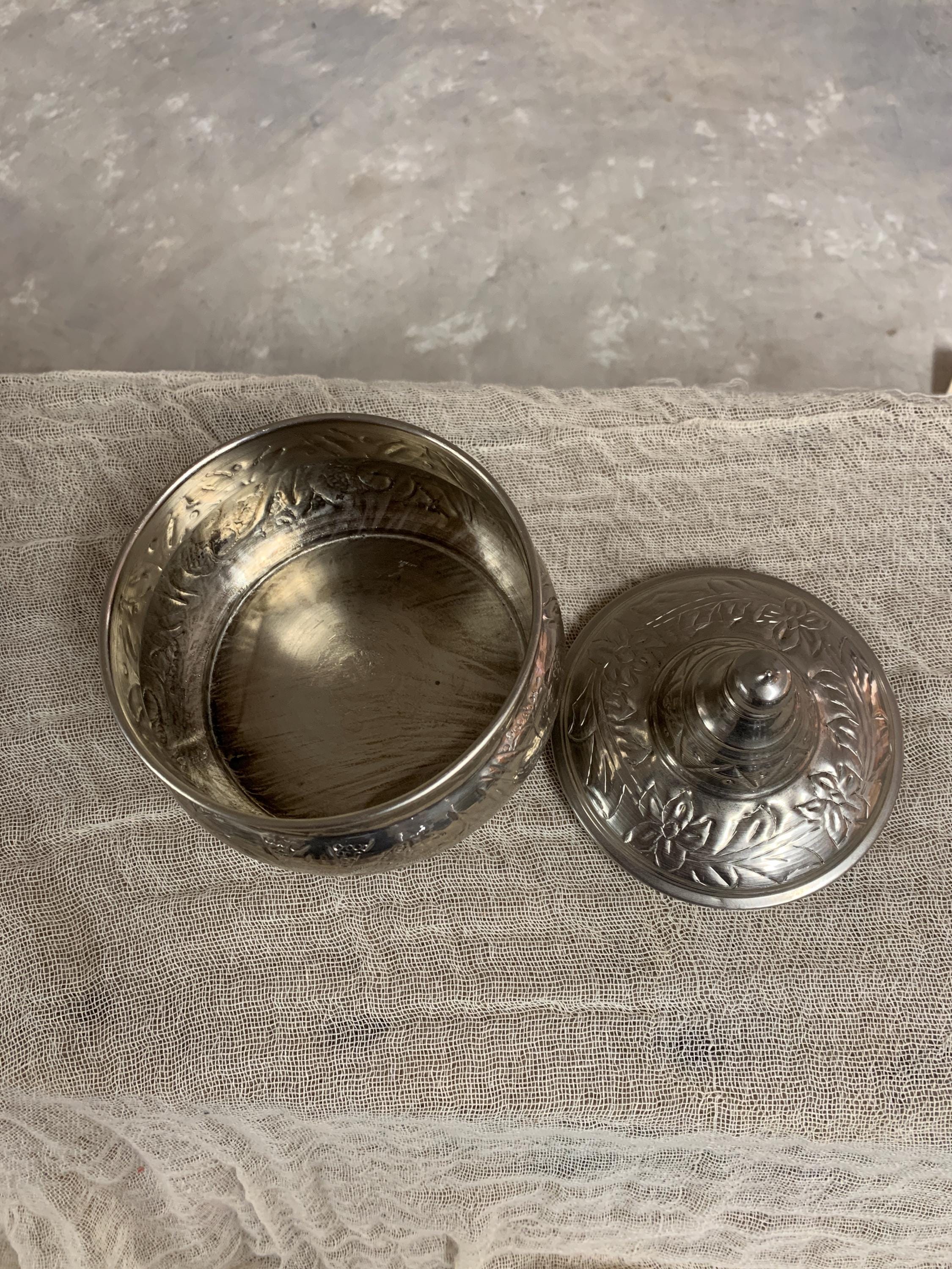 BONBONNIÈRE SUCRIER DRAGEOIR Confiturier verre moulé couvercle en métal