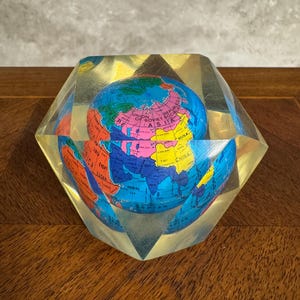 Vintage Press papier Globe  Decorative World Globe Paperweight
