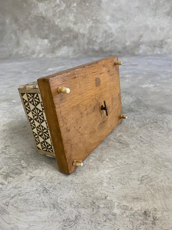 wooden musical cigarette box Mother of Pearl Musical Cigarette Box Vintage Cigarette Music Box Wooden  Cigarette Music Box Vintage Wooden Musical Cigarette Box