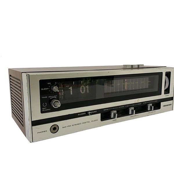 Vintage Soundesign AM FM Stereo Clock Radio Model 3933, Vintage Flip Clock Soundesign Model 3933, Vintage Tabletop Clock Radio.