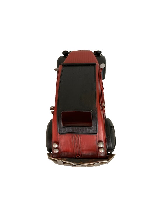 Red Citroen 2CV Metal Replica, Tin Metal 2CV Mini Style Car