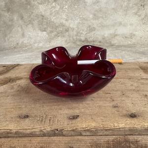 Retro Bright red glass Cigar Ashtray, Irregular Red Decorative Tobacco Ashtray, Unique Art Glass Ashtray