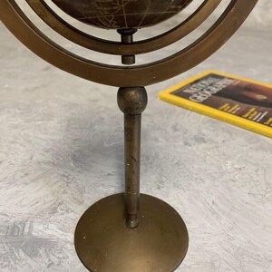 thumbnail image 2 of GALPADA Illuminated World Globe - Vintage Desktop Decor With LED Light 2 of 11