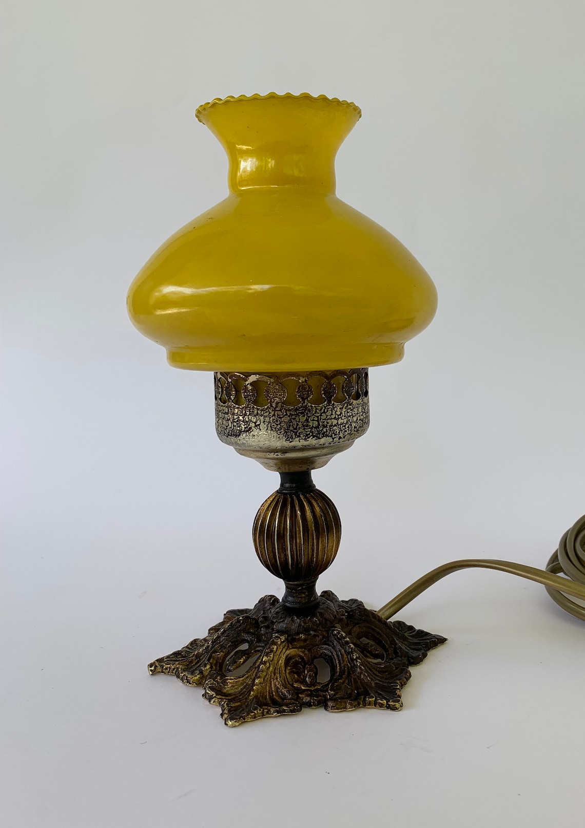Vintage Yellow Lamp Vintage table lamp Vintage Bedside Lamp Etsy