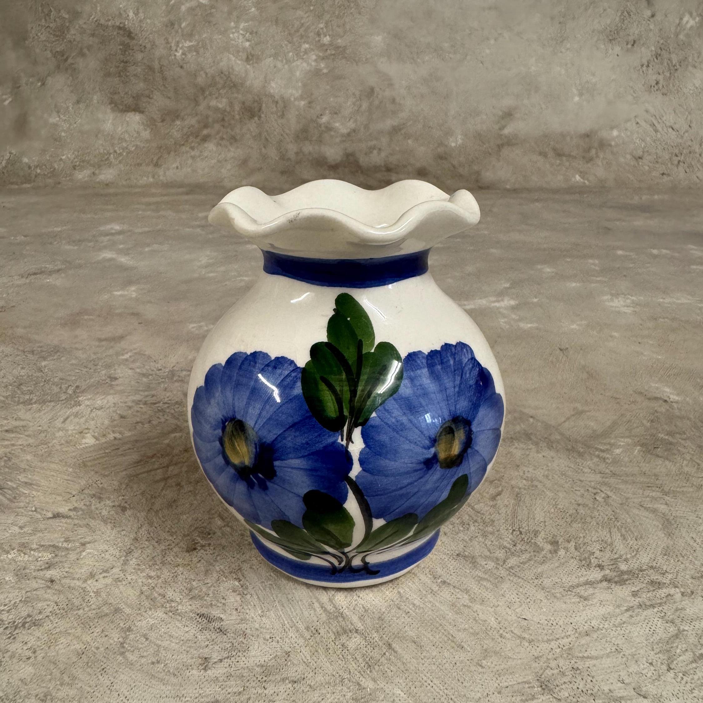 ひび割れデザインの陶器製花器 高岡銅器 花器 | 花みつぼ | 斑紋ガス青銅色 | 松美堂