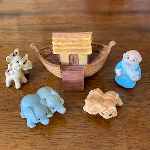Hallmark Noah and Friends Merry Miniatures