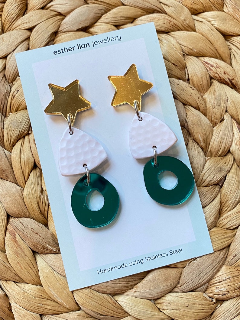 Christmas Earrings Silver, Gold, Green, White The perfect addition to your Christmas outfits, just choose your style : Gold Star + Green