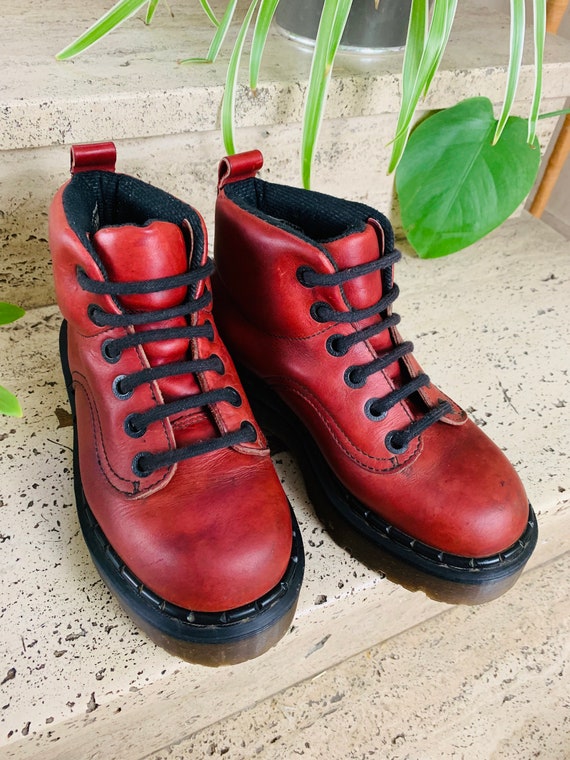 Vintage Red Dr. Martens | Thick platform dr marten