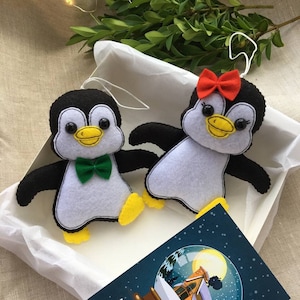 クリスマスの装飾、ペンギンのギフト、ペンギンの飾り、ペンギンのキーホルダー