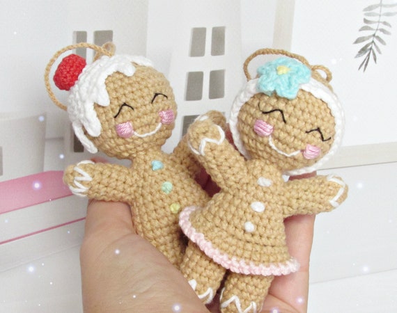 Gingerbread girl and boy, Christmas sweets decor