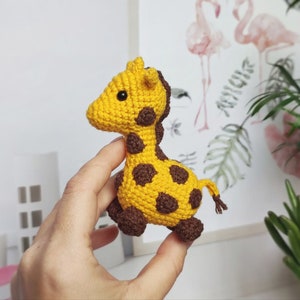 Adopt me pet, adopt me giraffe keychain, giraffe gifts