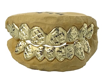Custom 10K/14K Gold Grillz: Diamond Dust, Diamond-Cut Teeth