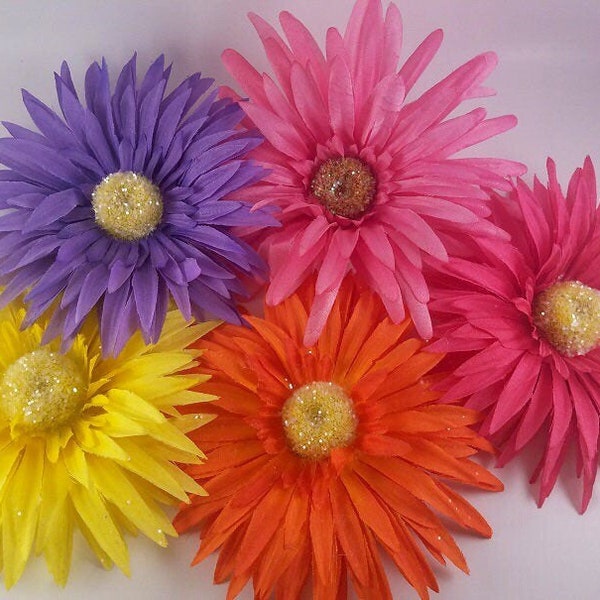 Flower Hair Clip (rave daisy barrette hair clip festival hair clip rave flower barrette pink daisy hair clip neon rave hair clip edc hair)