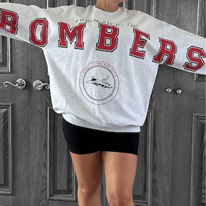 Voetbaltrui | Op maat gemaakt oversized sweatshirt met mascotte | Shirt schoolgeest | Gepersonaliseerde stad en mascotte | Arm tot arm, grote vetgedrukte tekst afbeelding 2