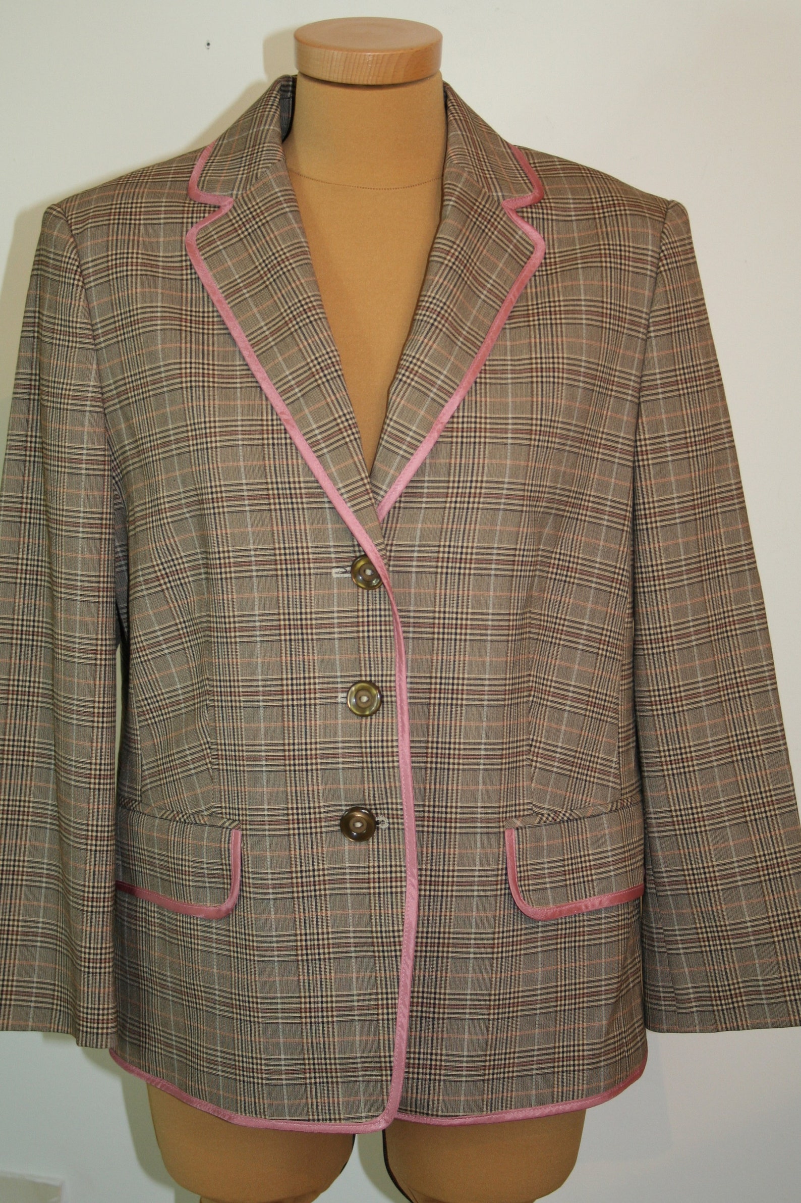 Checked Blazer FABIANI European Vintage Elegant Perle Butten | Etsy