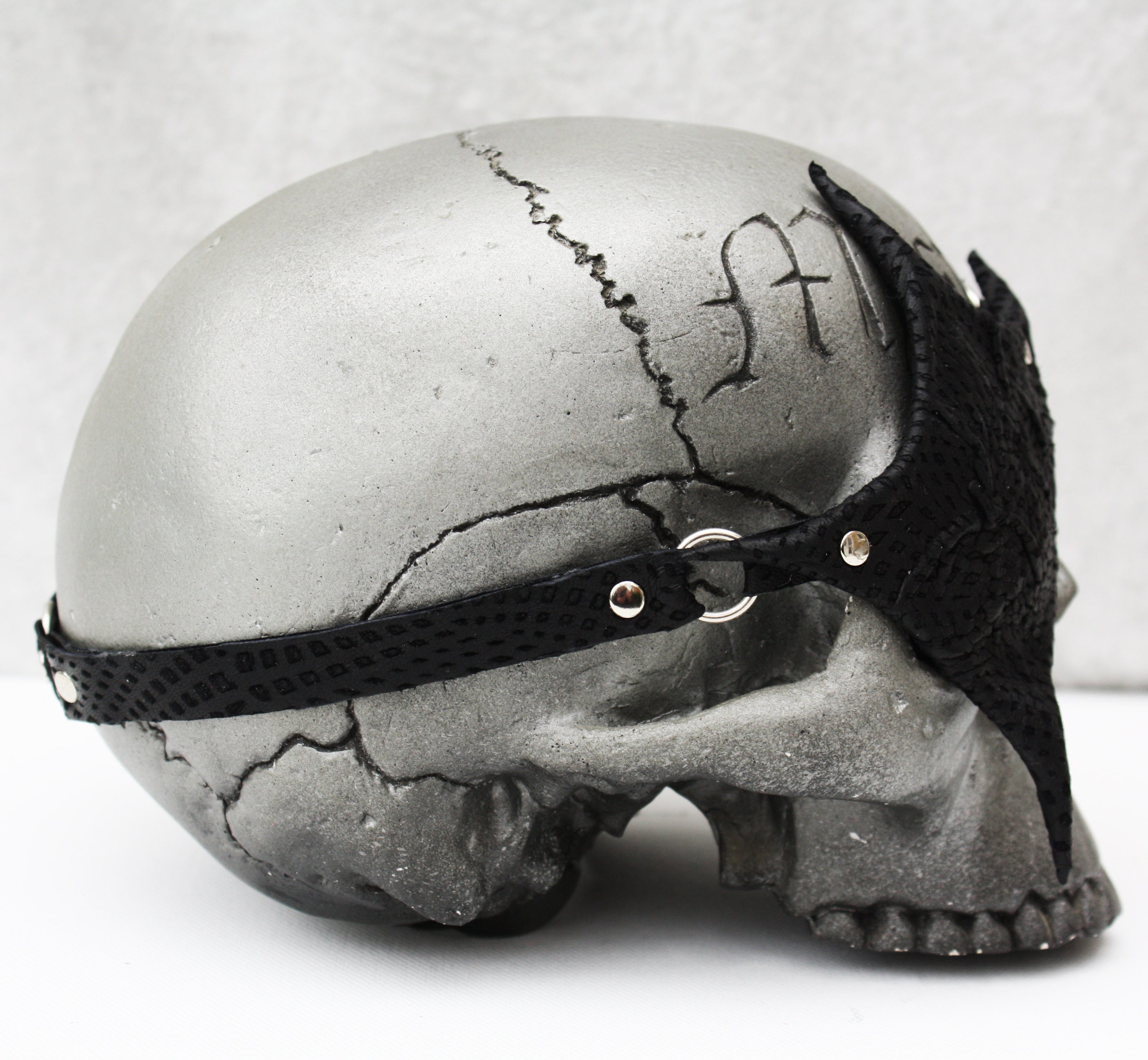 トップス BLACK EYE PATCH BLACKLETTER AIRBRUSH 12 PACK Rubber Pirate Eye Patch with Skull WS1617A - Private