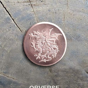 Münze, Drache + lettische Zeichen, Wahl Ihrer Münze Rückseite, handgemachte Prägemünze, benutzerdefinierte Münze, Kupfer Souvenirmünze