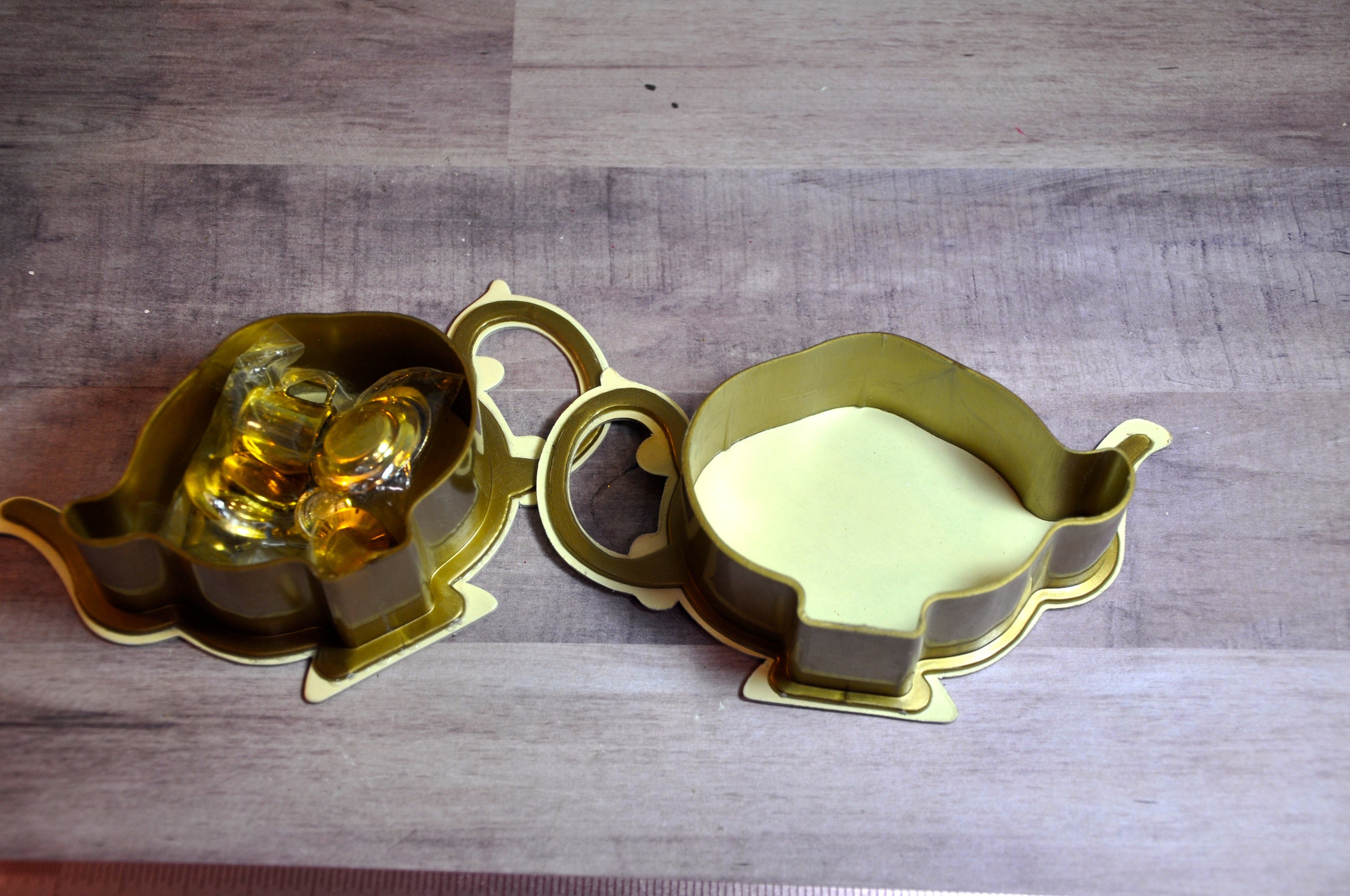 1983 Shackman & Co Miniature Goldplated Plastic Toy Tea Set Etsy