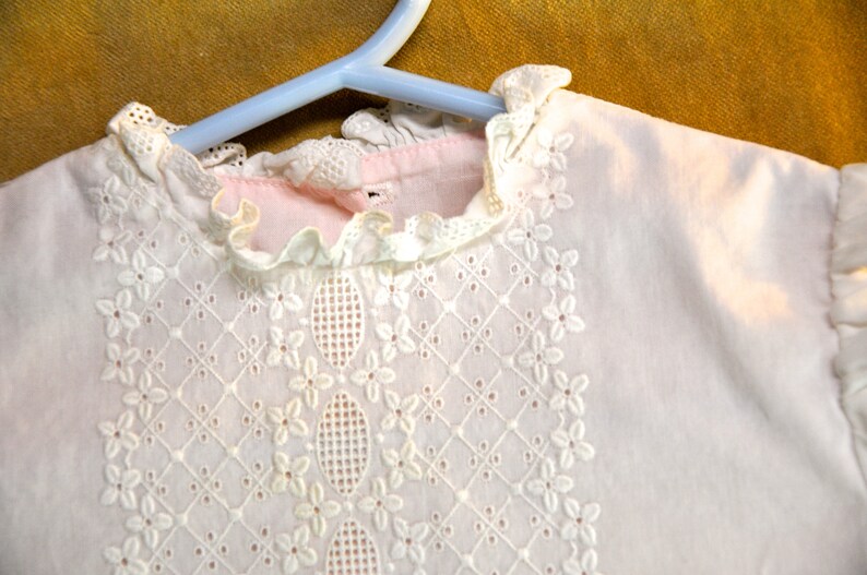 bloomingdale's pink lace dress