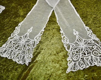 Antique Handmade Brussels 1800s Lace Lappet Collar Scarf Made In France Wedding Scarf Shawl Gift for Her Bride Gift Heirloom Lace Lappet