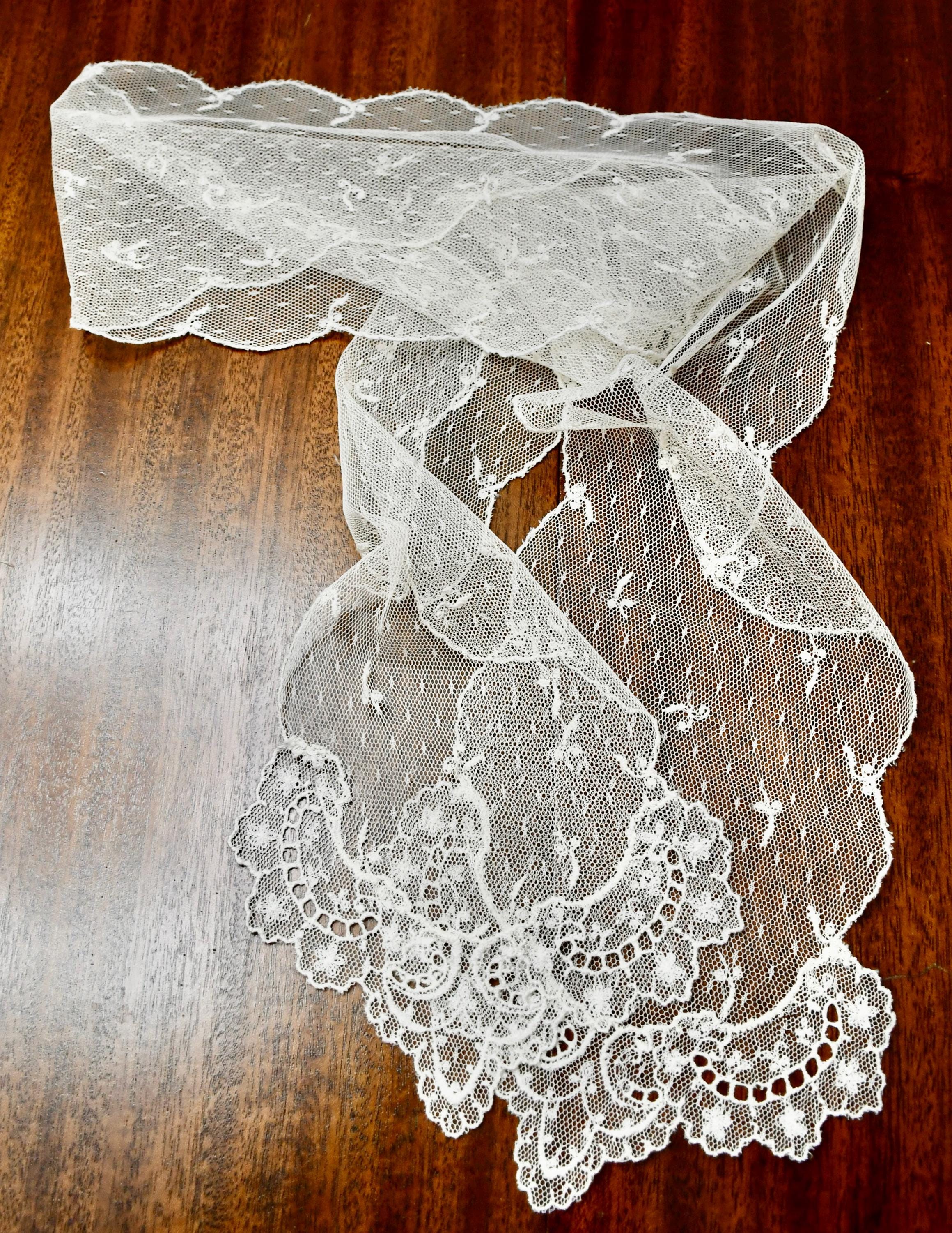 Antique Handmade 1900 to 1920s French Netted Lace Lappet Collar Scarf ...