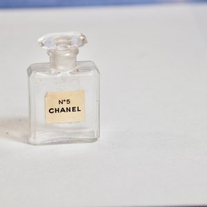 Chanel No 5 Purse 