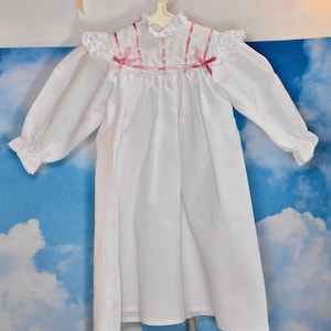 Samantha&#39;s Nightgown für American Girl Doll: Pleasant Company, Neuwertig