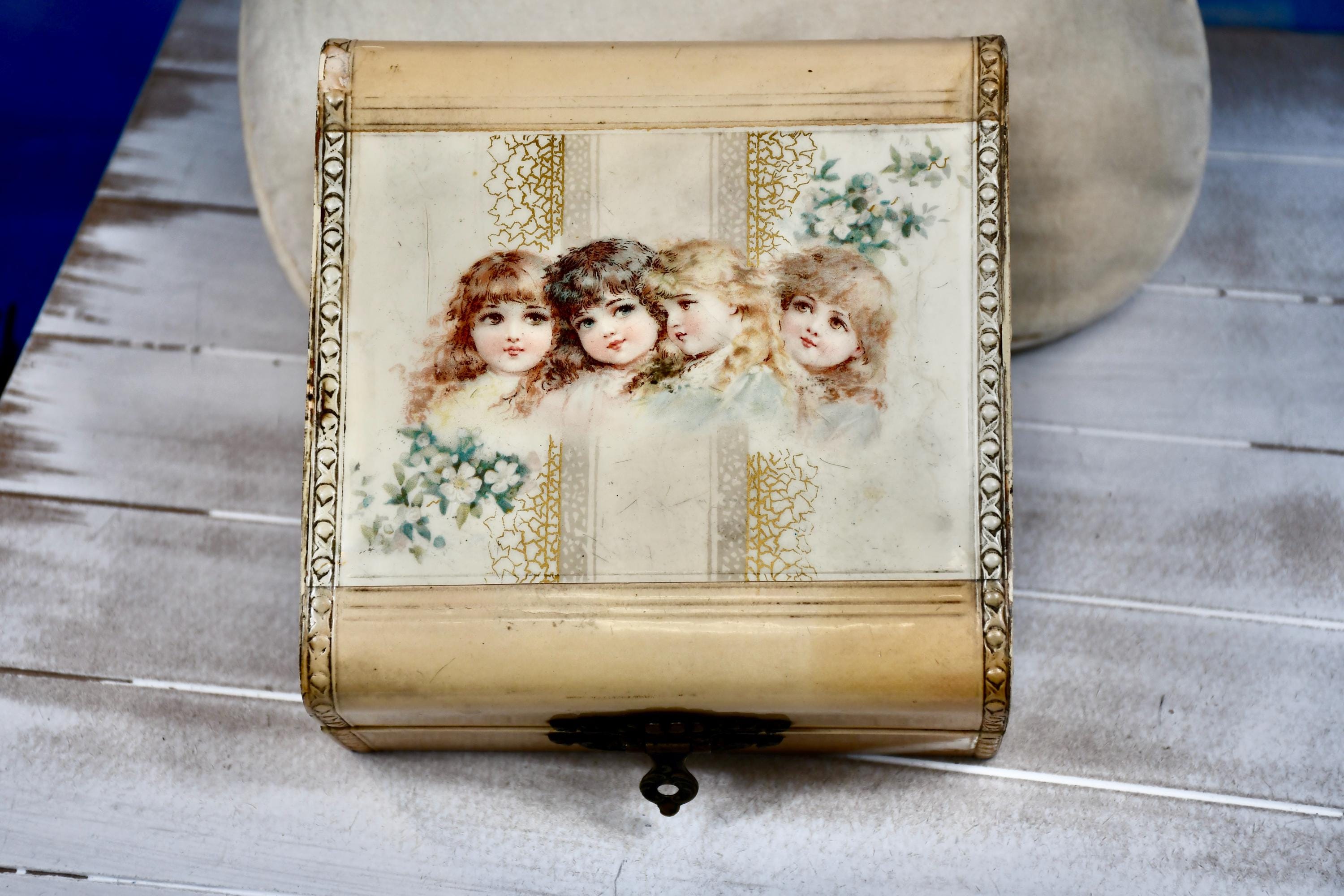 Chromolithograph Box