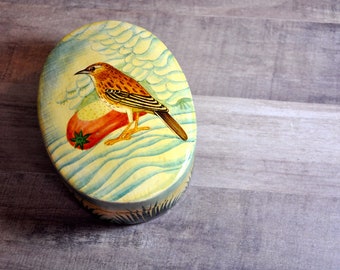 Beautiful Lacquered Trinket Box Vintage Kashmir Oval Trinket Box Folk Art 1940's Lacquer Box With Lid Gift for Her Hand Painted Bird Decor