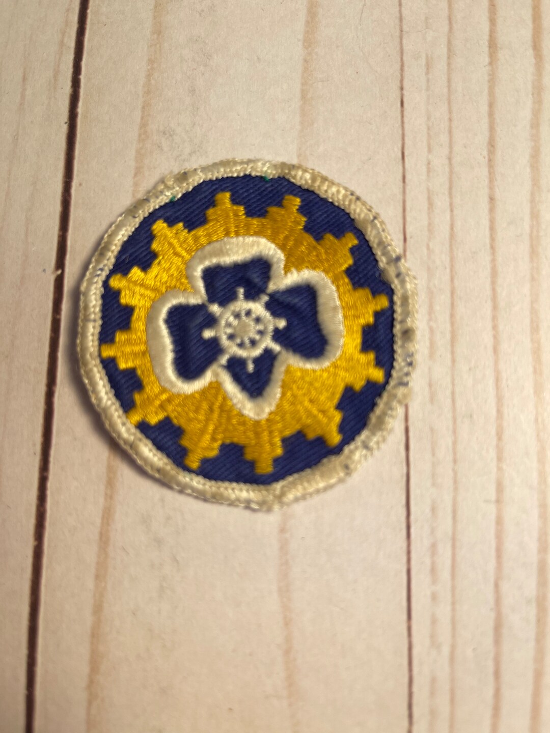 Rare Girl Scout 1963 Mariner Senior Interest Patch Ship Wheel Badge
