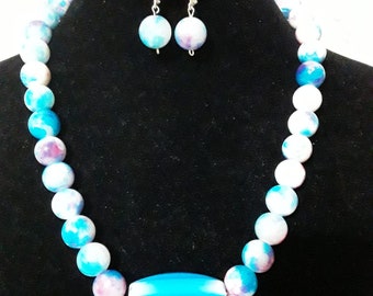 Two tone aquamarine & pink Jade necklace and earring set