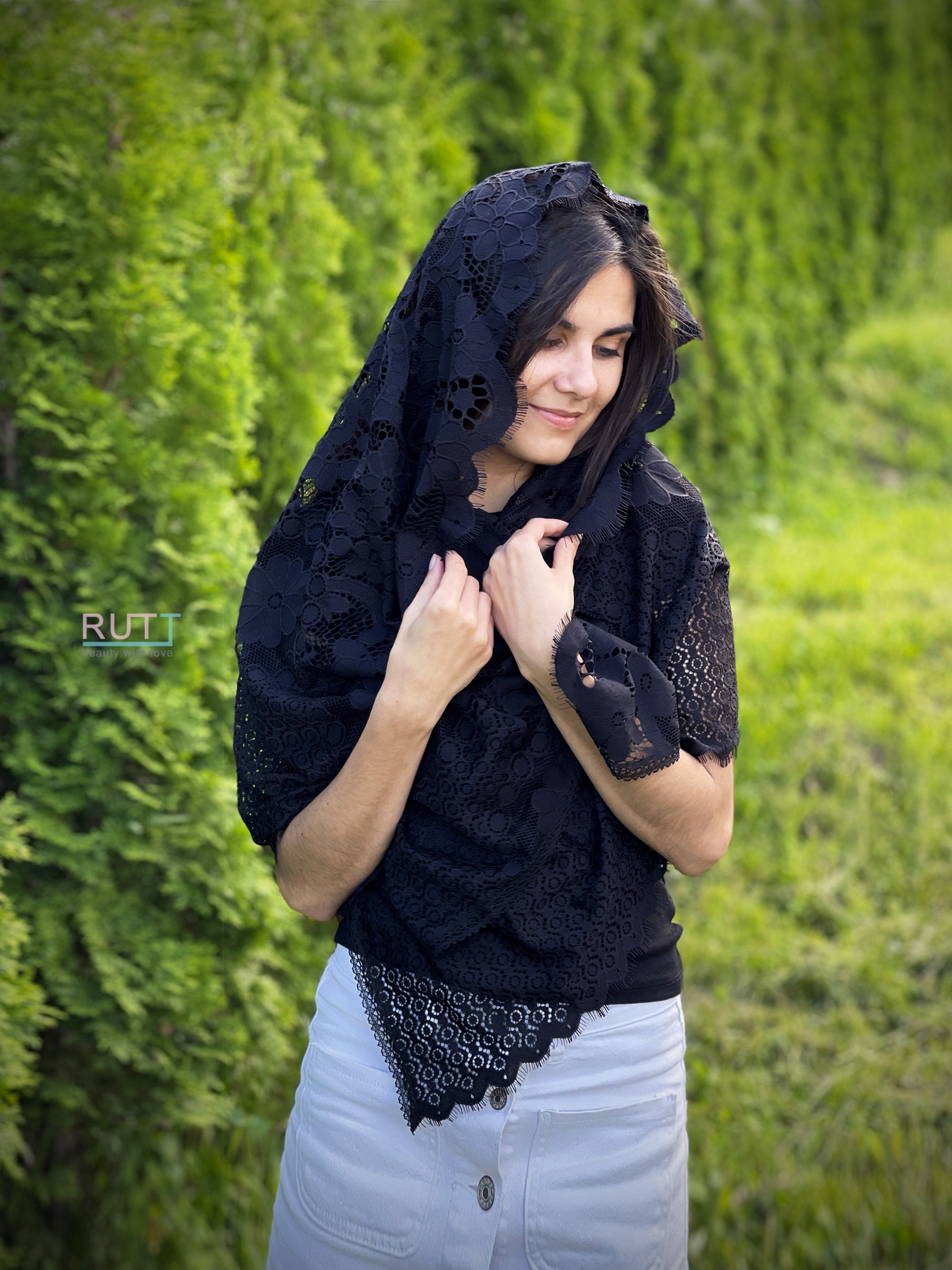 Voile Rectangulaire Pour église En Dentelle Noire - 59 X 25 Pouces - Style Espagnol, Avec Peignes - Pour Messe, Mariage, Deuil
