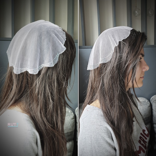 Chapel round cap for mass Small mantilla decorated with rhinestones Girl Head covering cap Cap for mass