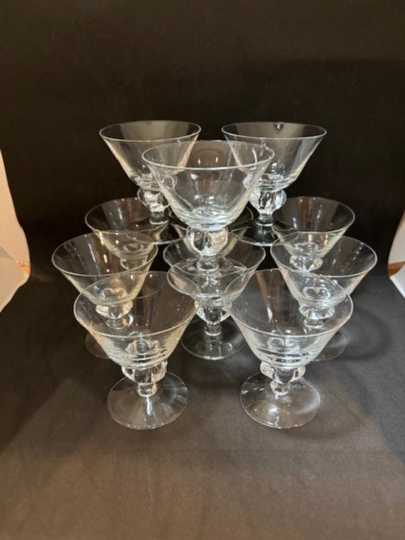 Set of Eleven (11) 1950s Blown Glass Five Lobe Cordial Glasses by Swedish