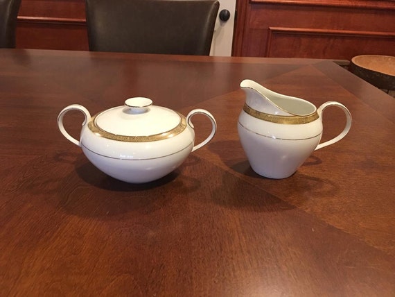 Vintage Jackson Meito Japan Fine China DORRIC Pattern Sugar Bowl and Creamer