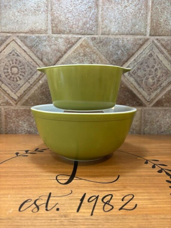 Vintage Set of Two (2) Pyrex Avocado Green Dishes - Casserole (NO LID) and Mixing Bowl