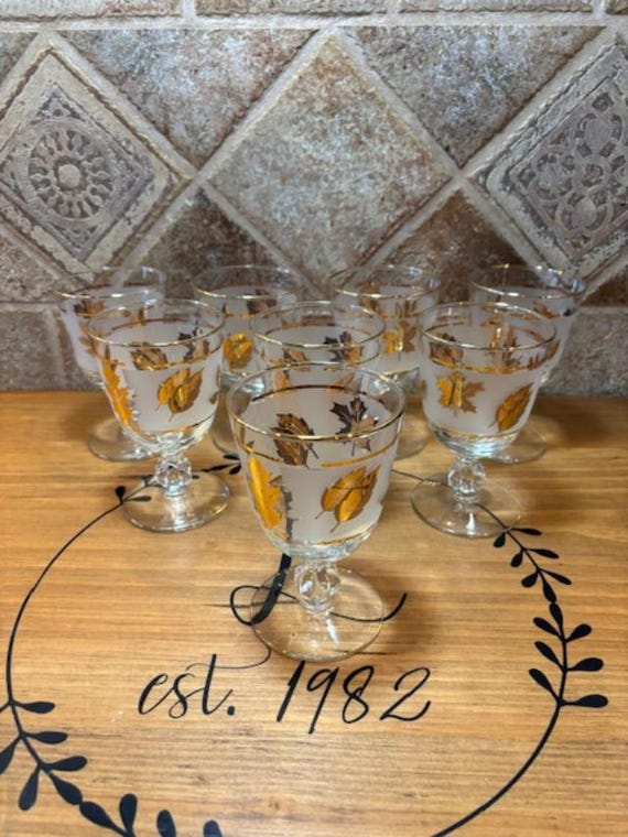 Vintage Mid Century Modern Eight (8) Libbey Golden Foliage Water Goblets  5 1/2"