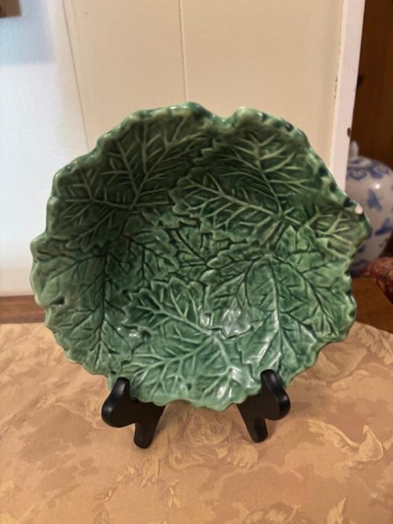 Bordallo Pinheiro Green Multi-Leaves 7" Serving Bowl