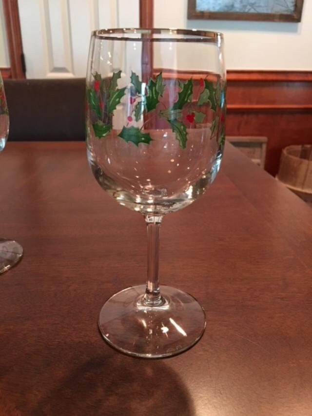 Four (4) Lenox Holiday Dimension Holly & Berry Wine Water Goblets with Gold Band