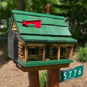 Log Cabin Wooden Mailbox