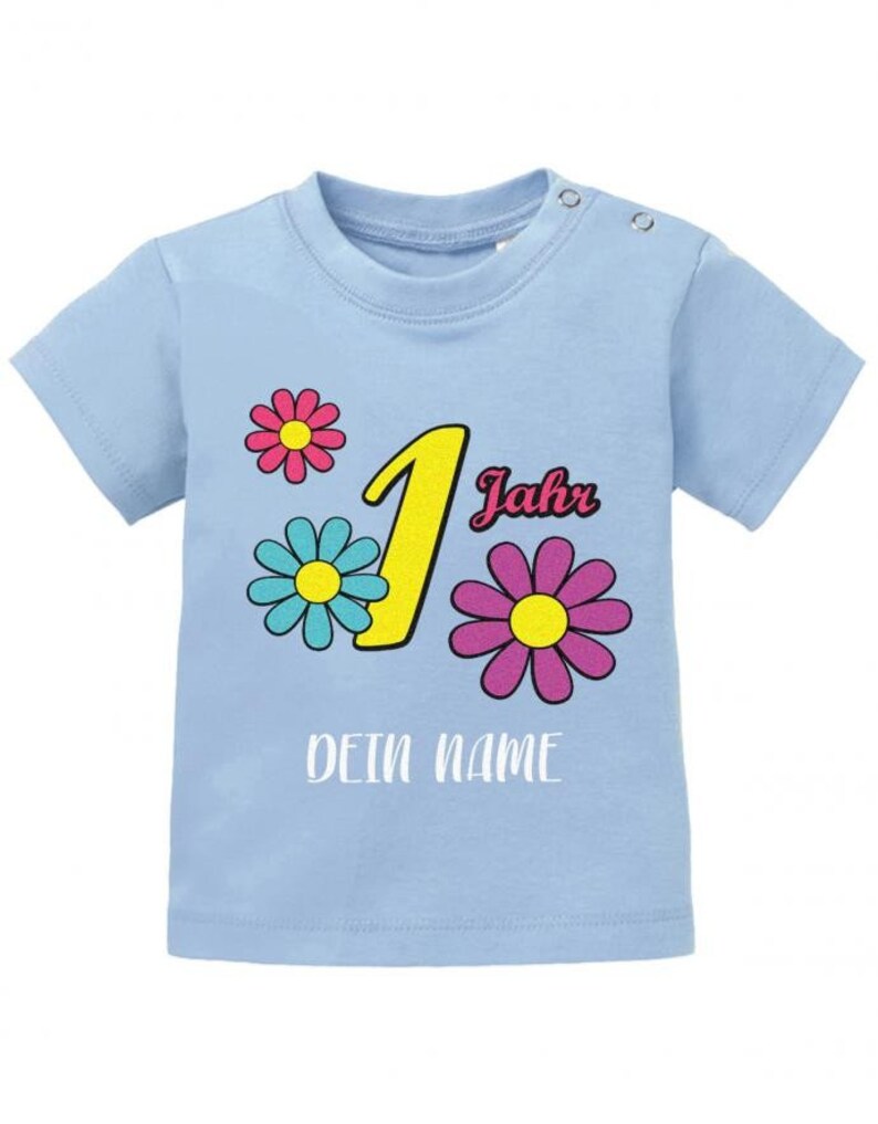 Blümchen 1 Jahr Wunschname Erster Geburtstag Baby T-Shirt Hellblau