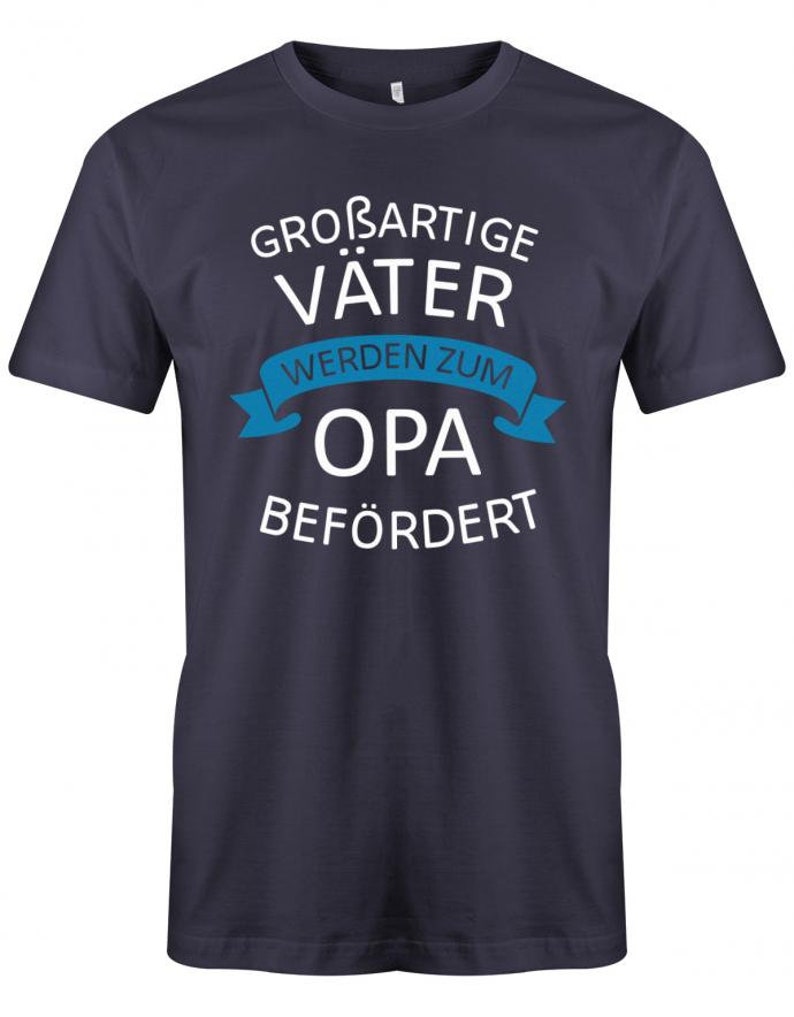 Großartige Väter werden zum Opa befördert Herren T-Shirt Navy