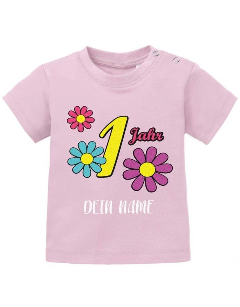 Blümchen 1 Jahr Wunschname Erster Geburtstag Baby T-Shirt Rosa