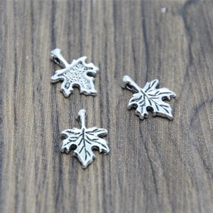 25 Stück Maple Leaf Charms Silber Ahornblatt Charm-Anhänger 16 x 23 mm