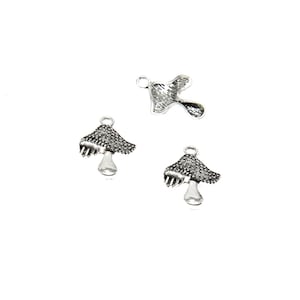 25pieces/lot Mushroom charms Antique tibetan silver tone Food fungi charms pendant DIY jewelry findings 21.4x14mm