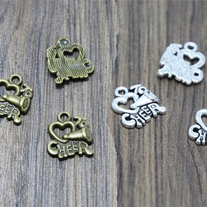 20 stuks I love to cheer-bedels brons/zilverkleur Cheerleader-megafoonhangers 16 x 18 mm
