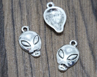 30 stuks/partij Alien Charms Antiek Zilver Kleur Alien Head Charm Hangers 18 x 11 x 2,5 mm