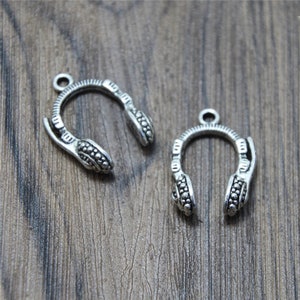 10pcs Headset Charms Antique silver headset Charm Pendants 19x25mm